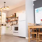 Cozy Home In Downtown Winnipeg